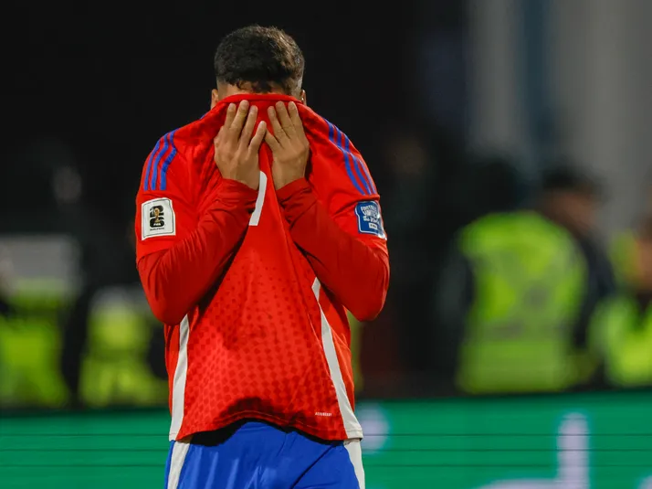 Lo sufre Córdova: Este jugador será baja en La Roja por lesión