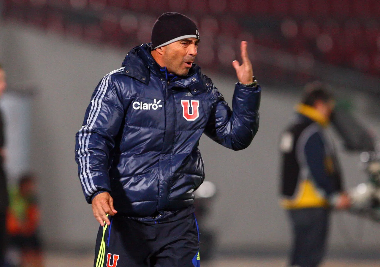Rivarola le baja el pulgar a Sampaoli para la U | Foto: Photosport