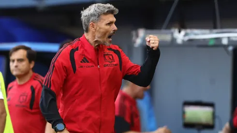 Celebra Fernando Ortiz en Colo Colo.