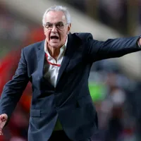 Quién es Jorge Fossati, el DT que está a una firma de llegar a la U