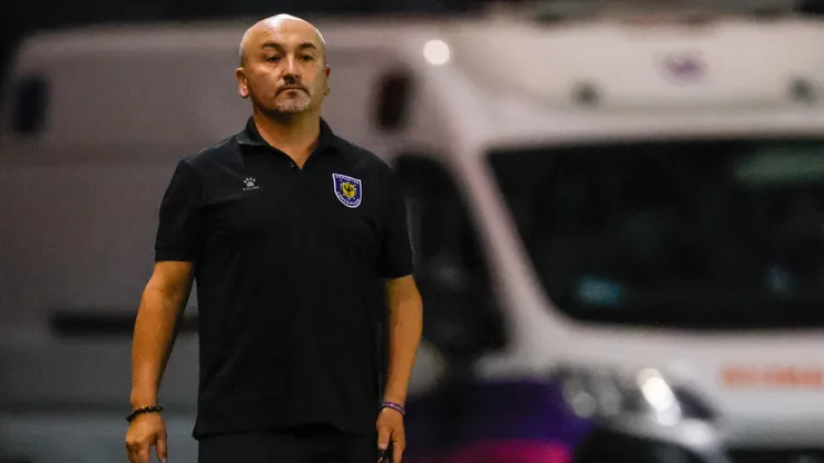 Patricio Almendra no va más como DT del Conce.
