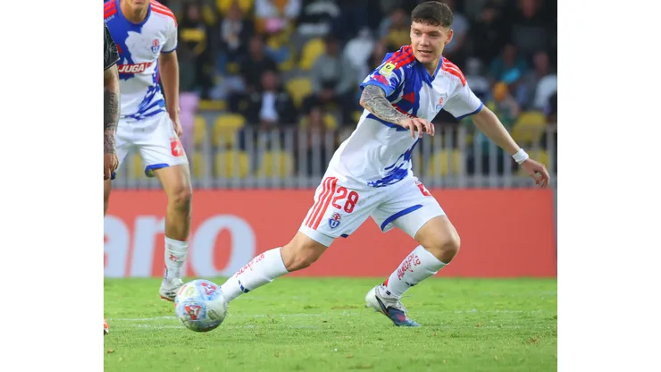 Agustin Arce fue vital en el gol de la U ante Coquimbo Unido.