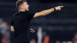 Anselmi tuvo un feroz choque con el periodismo carioca.