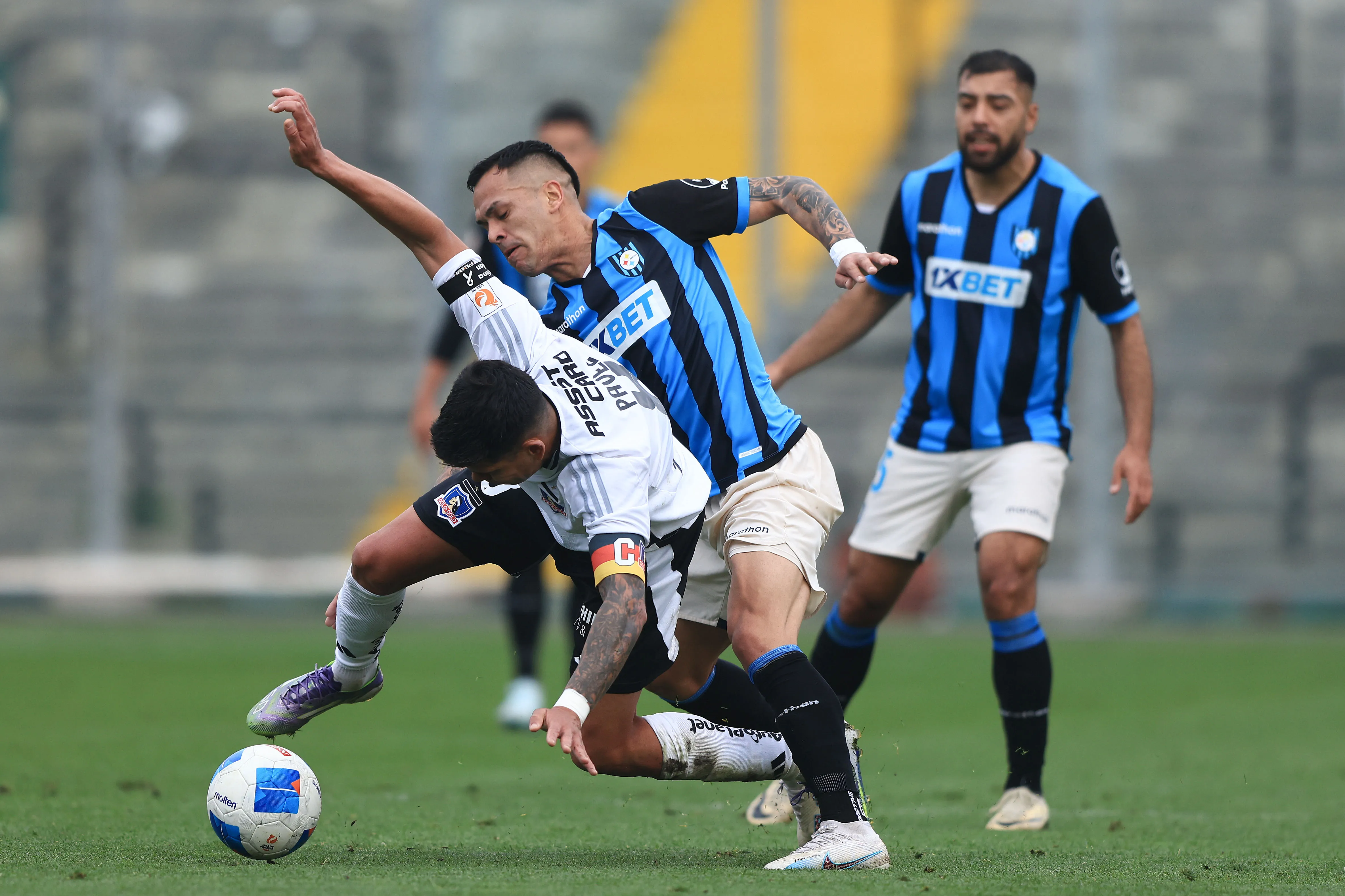 La escasa diferencia en la tabla anticipa un duelo más equilibrado de lo que indican las posiciones | FOTO: Felipe Zanca/Photosport