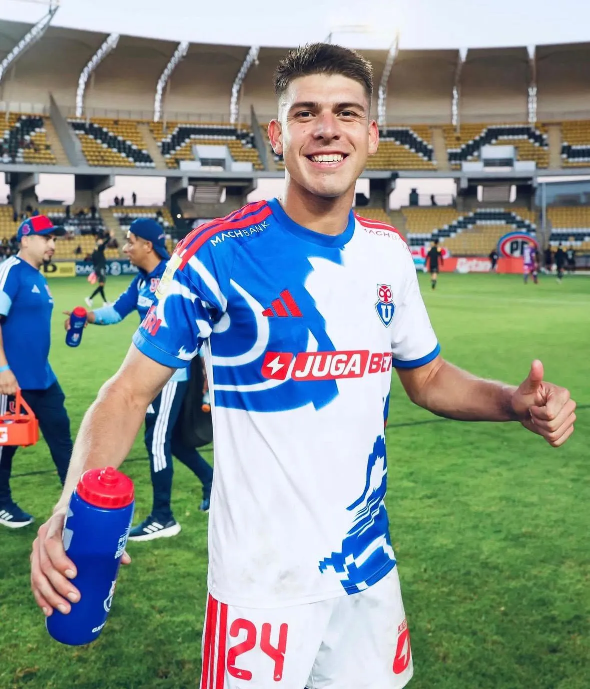 Lucas Romero ve con optimismo el futuro en la U. (Foto: Instagram)