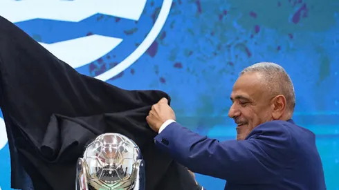 La Copa de La Liga ya toma forma y se reveló el trofeo. (Foto: Photosport)