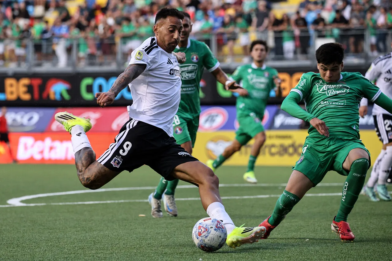 Correa y un nuevo episodio. | Foto: Photosport