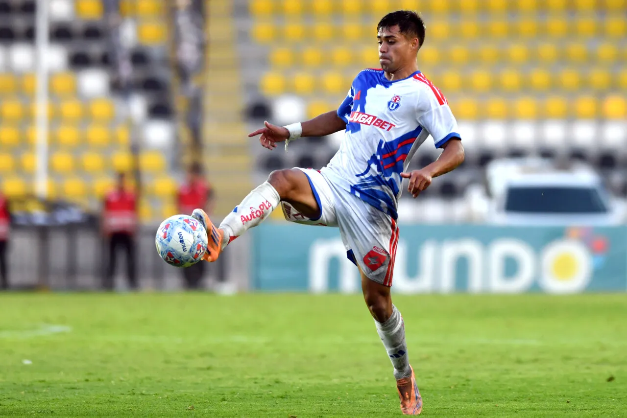 Beausejour respalda la convocatoria de Hormazábal | Foto: Photospor