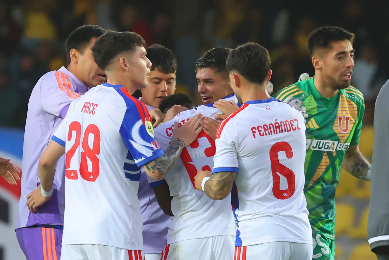 La U enfrenta este viernes a Deportes La Serena. | Foto: Photosport