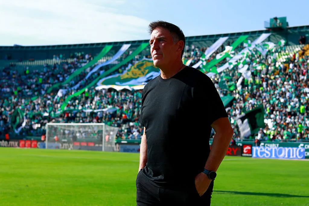 Tito Awad prefería a Eduardo Berizzo por sobre Fernando Gago. (Foto: Leopoldo Smith/Getty Images)