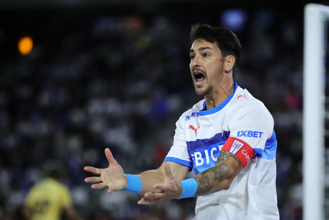 Zampedri buscará guiar a la UC. | Foto: Photosport