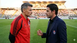 Fernando Ortiz le da la bienvenida a Fernando Gago en Chile. (Foto: IA)