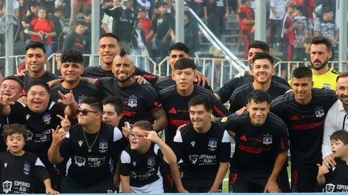 El rendimiento del futbolista albo se llenó de comentarios en redes.