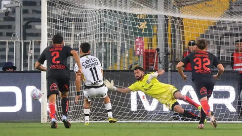 No pudo Colo Colo en su estreno en la Copa de la Liga.