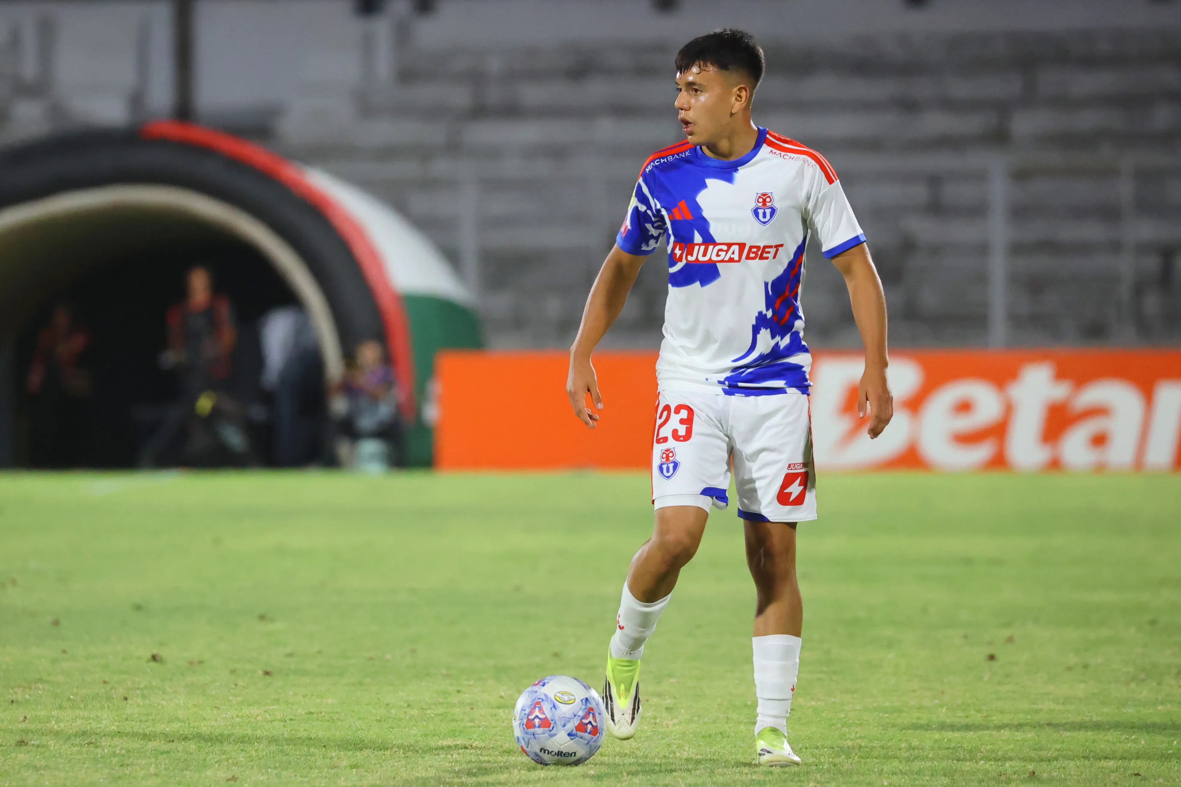 Universidad de Chile aún no pierde la fe con Ignacio Vásquez. (Imagen: Photosport)