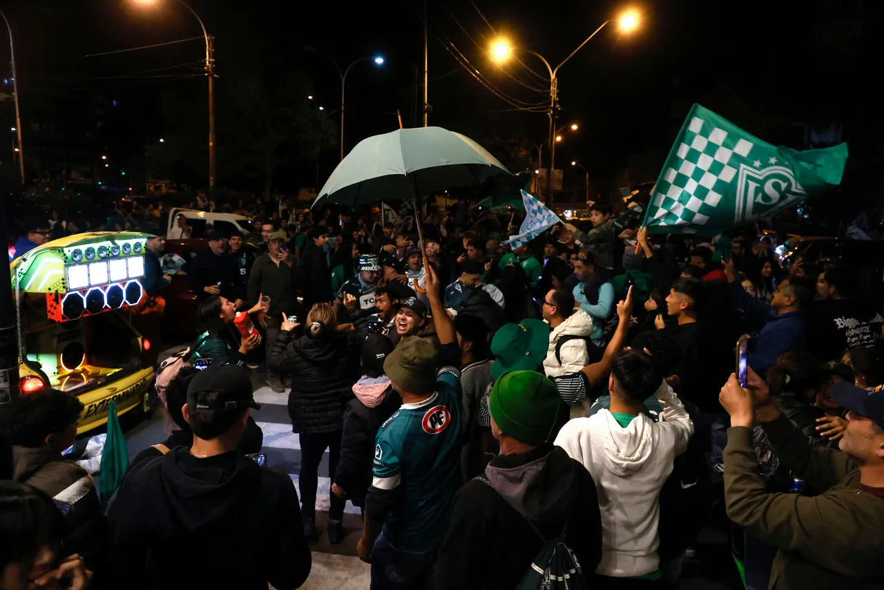 FEstejos en todo Valparaíso por la obtención de la Copa Libertadores Sub 20 (Foto: Photosport)