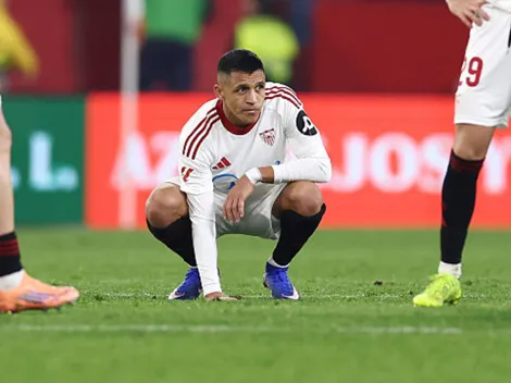 ¡Alexis Sánchez y Gabriel Suazo reciben un mazazo en Sevilla!