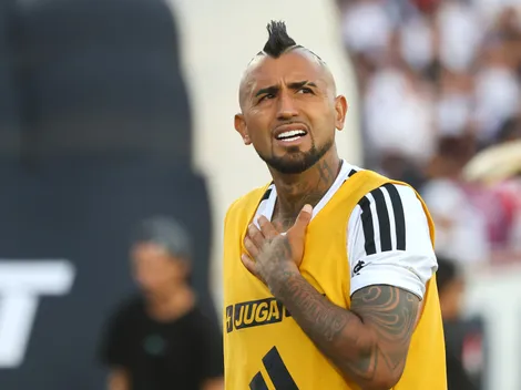 AHORA: En Colo Colo toman delicada decisión por la lesión de Arturo Vidal