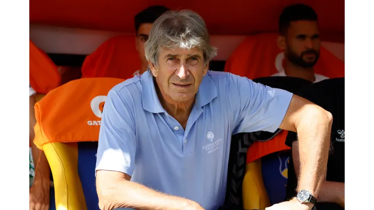 Manuel Pellegrini es criticado en España.