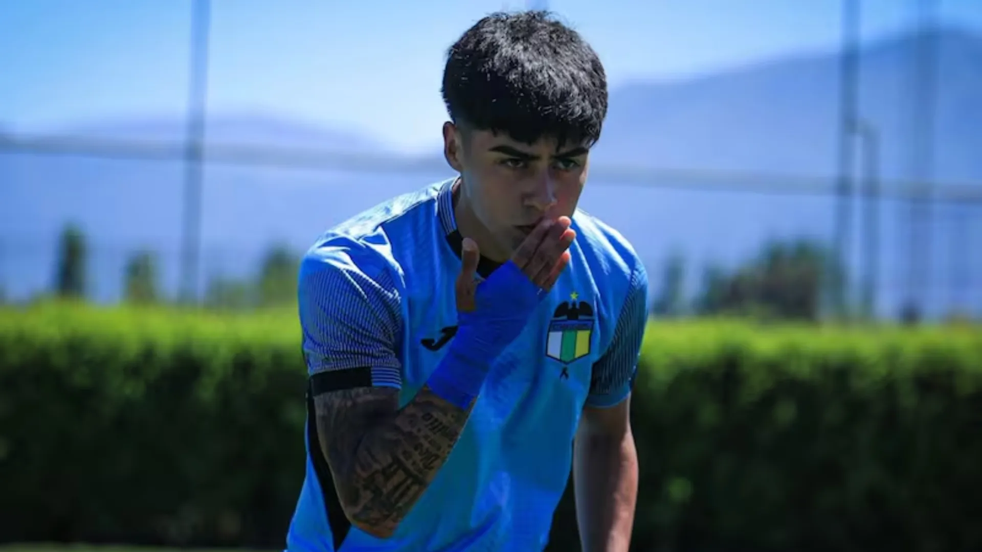Aron Pérez Bueno recién en julio cumplirá los 18 años | FOTO: Instagram