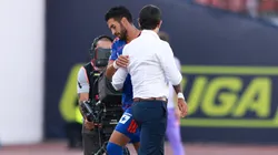 El DT de la U en la sustitución del Gato Lucero. (Foto: Felipe Zanca/Photosport)