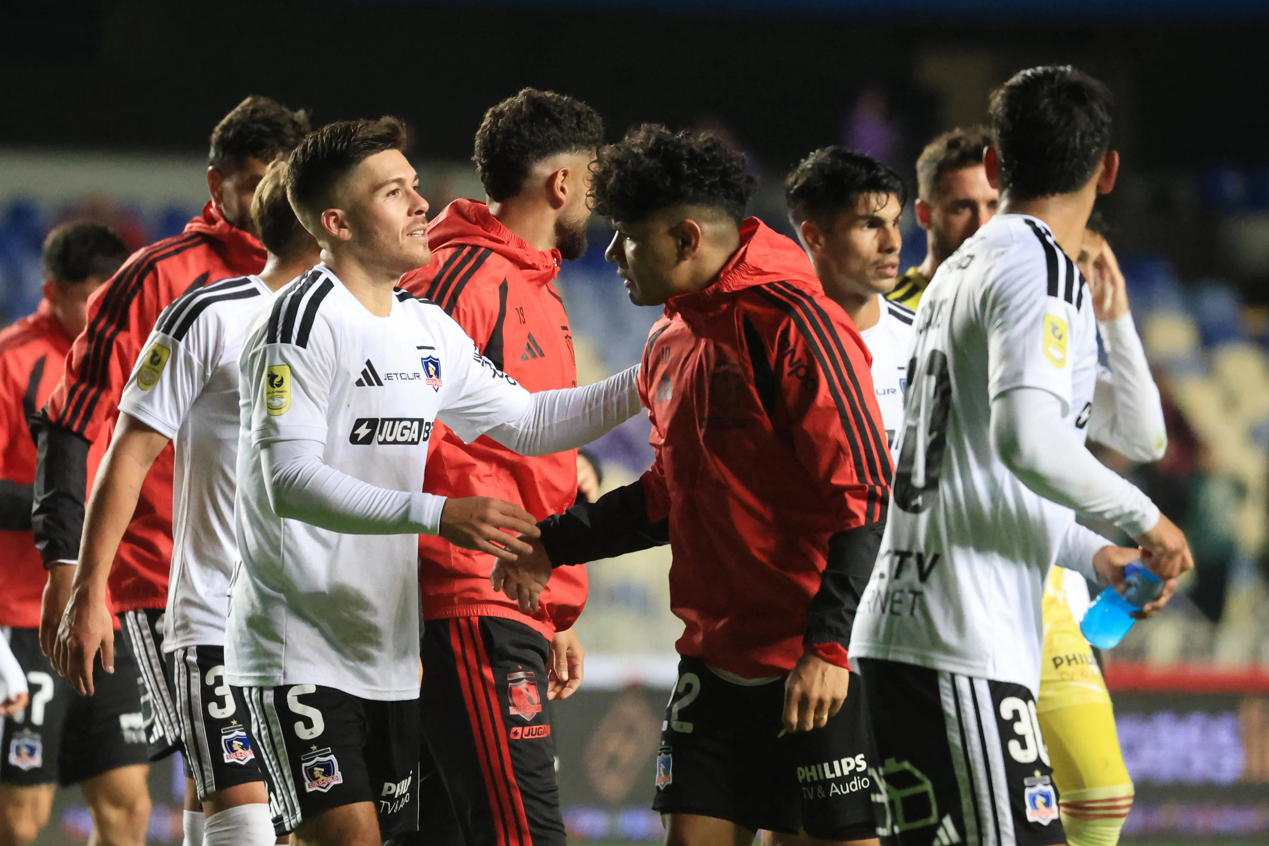 Colo Colo hizo la tarea en Concepción. (Foto: Eduardo Fortes/Photosport)