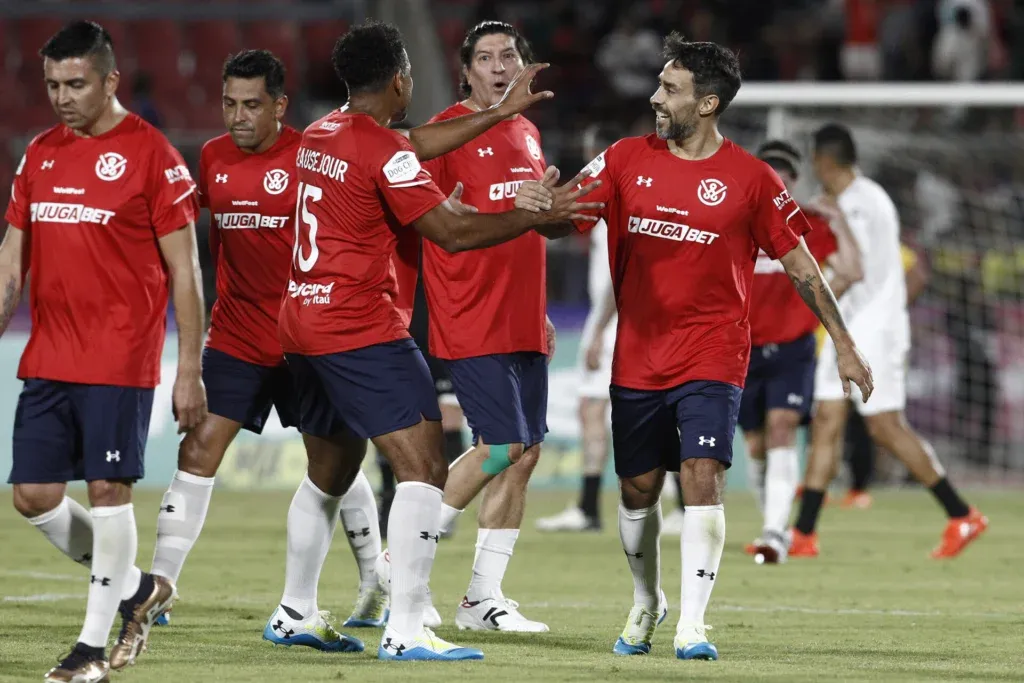 Jorge Valdivia encabezaba el equipo nacional