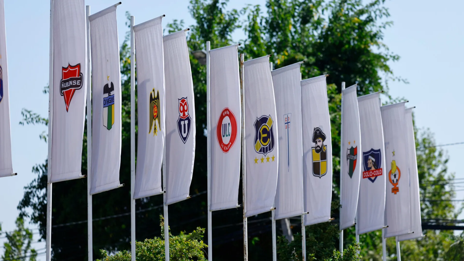 La Ley SADP viene a traer importantes cambios en el fútbol chileno.