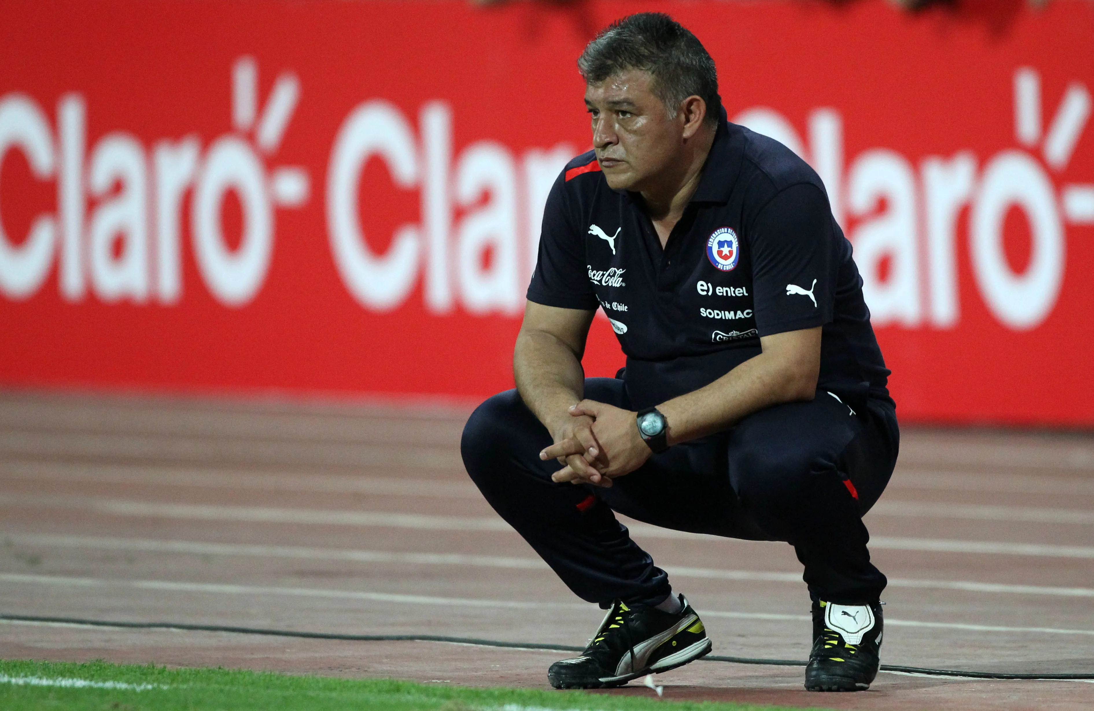 Claudio Borghi reacciona ante la histórica alza del precio de los combustibles (Foto: ANDRES PINA/PHOTOSPORT)