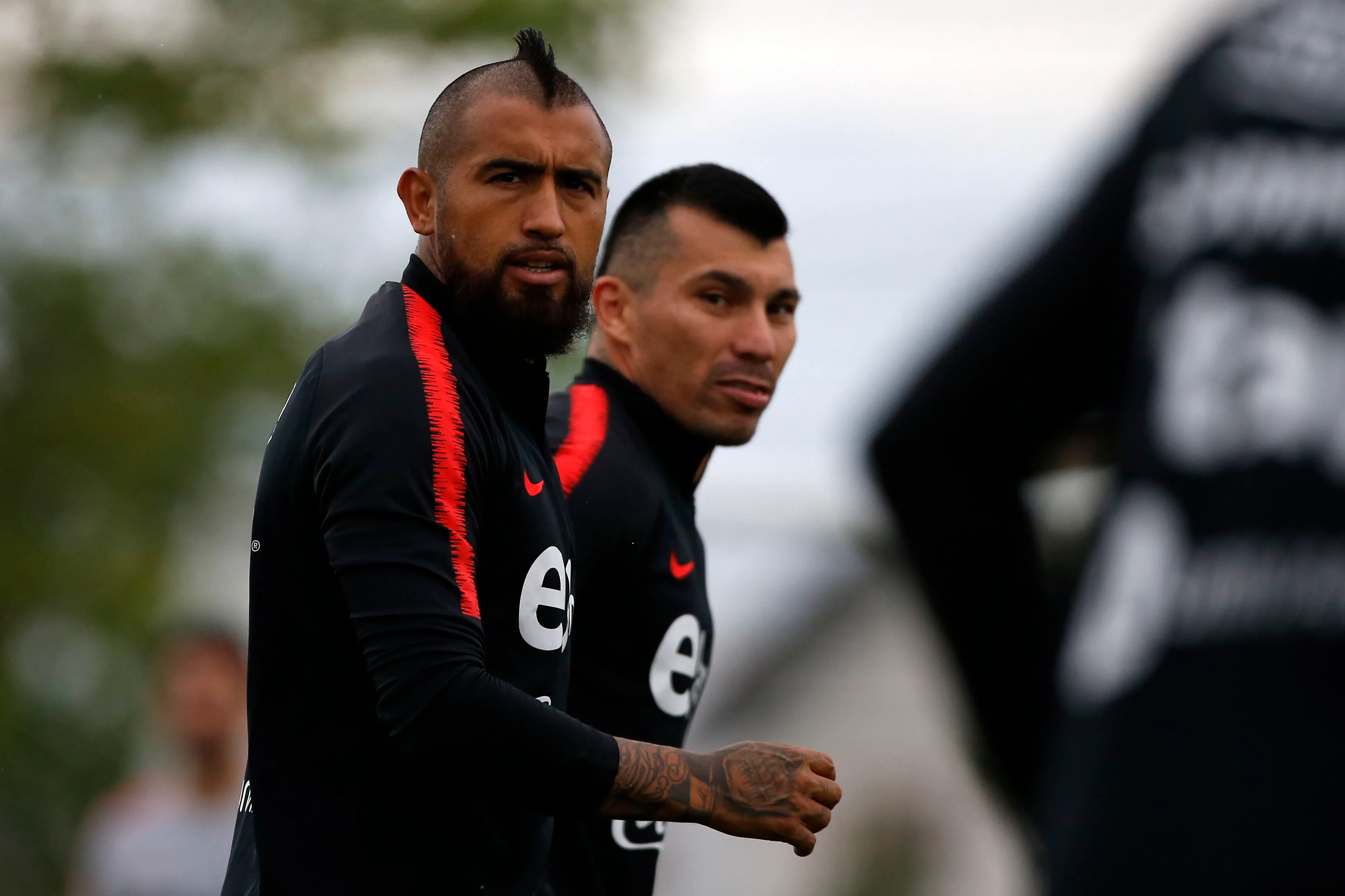 Tanto Medel como Vidal no han sido convocados a las últimas nóminas de La Roja | FOTO: Andres Pina/Photosport