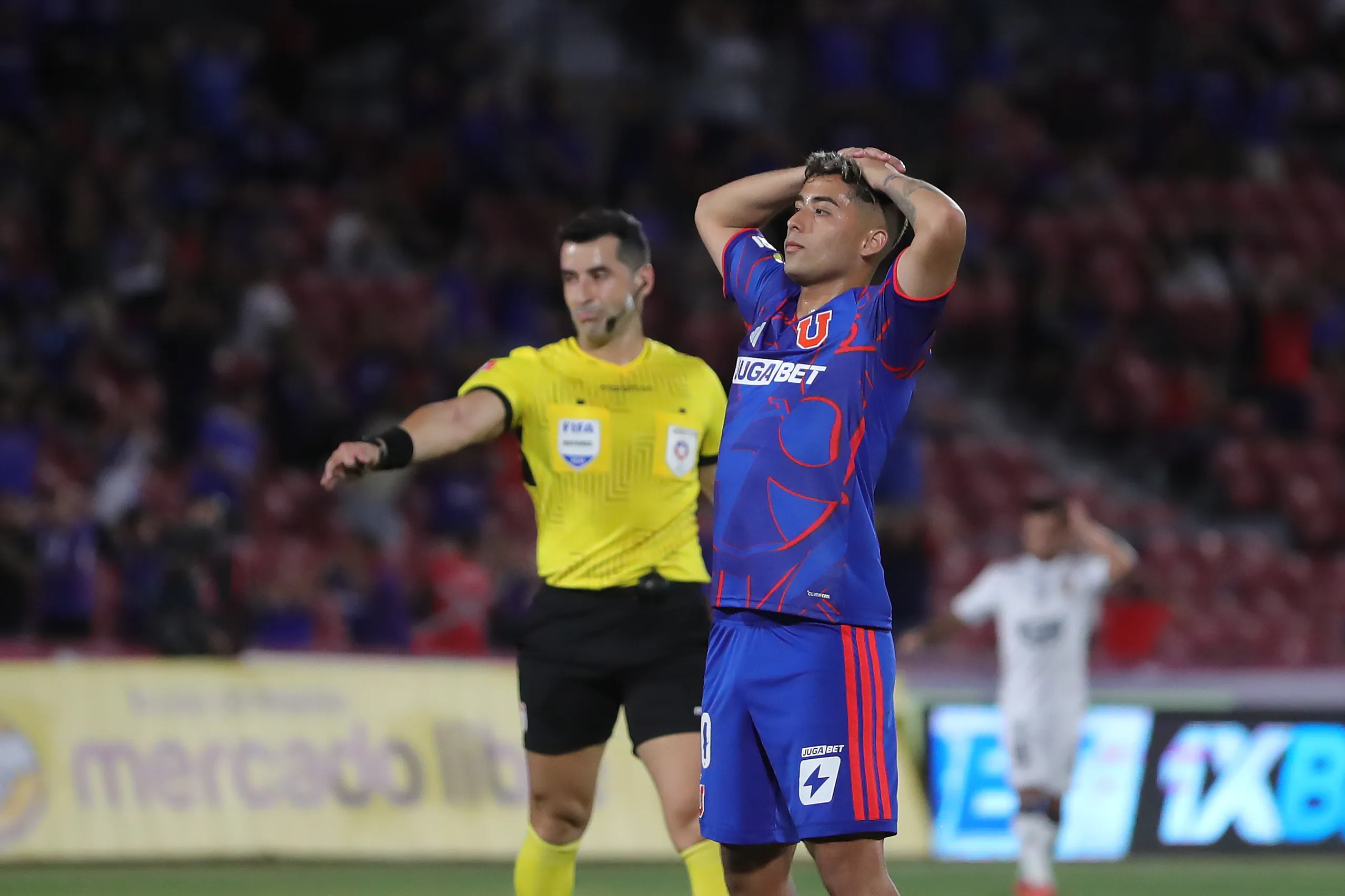 Lucas Assadi se mantendrá en Universidad de Chile... por el momento. (Imagen: Photosport)
