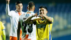 Jeison Fuentealba marcó un doblete en el triunfo del Campanil.