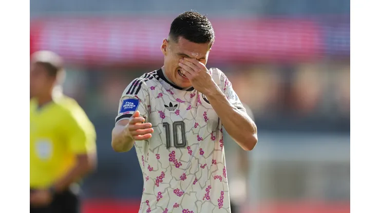 La nueva camiseta de la selección chilena no le gustó a los cibernautas.