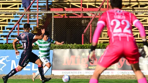 Deportes Temuco sorprende al puntero Deportes Recoleta