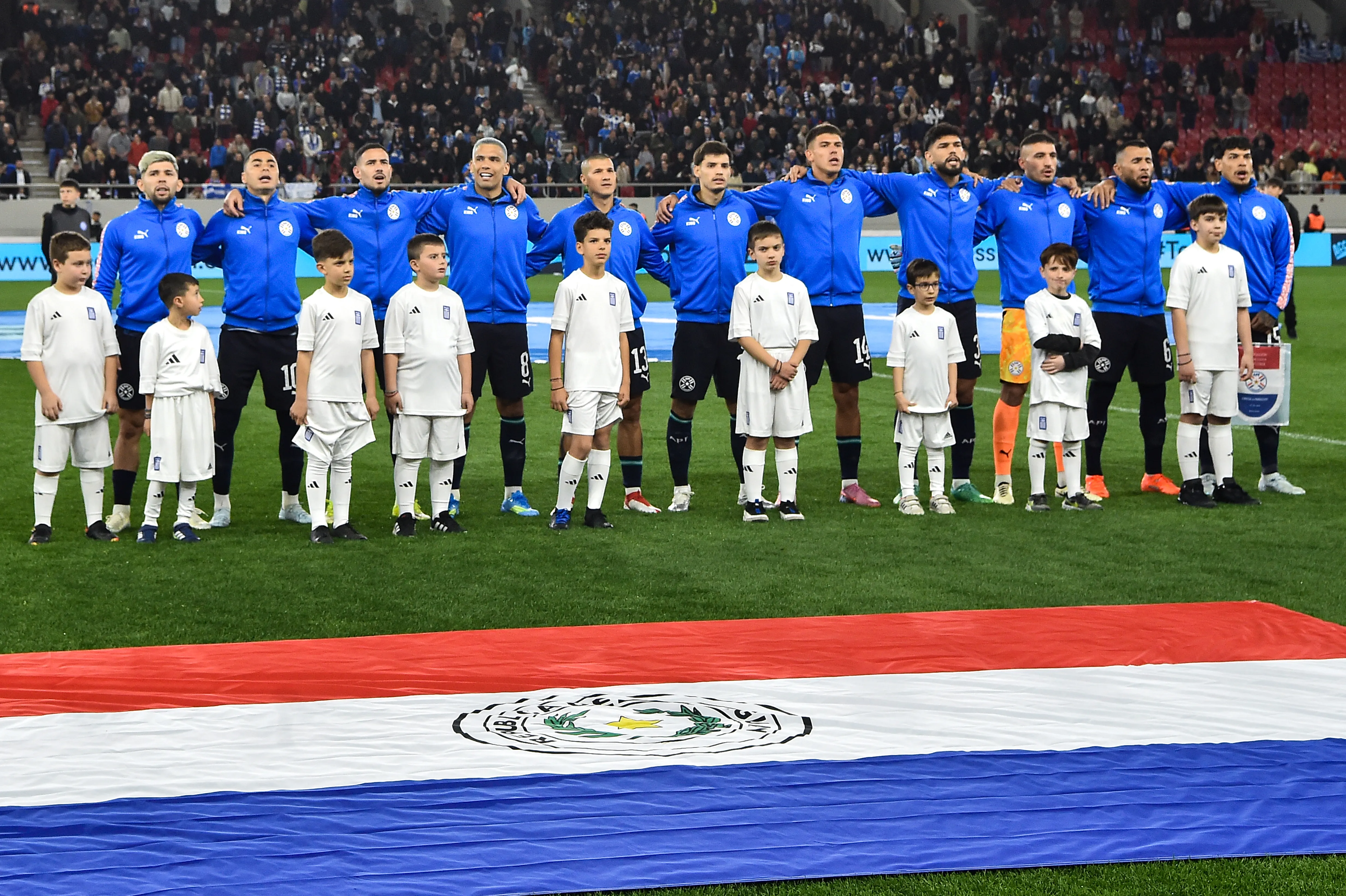 Lucas Romero fue titular en Paraguay y sueña con ir al Mundial