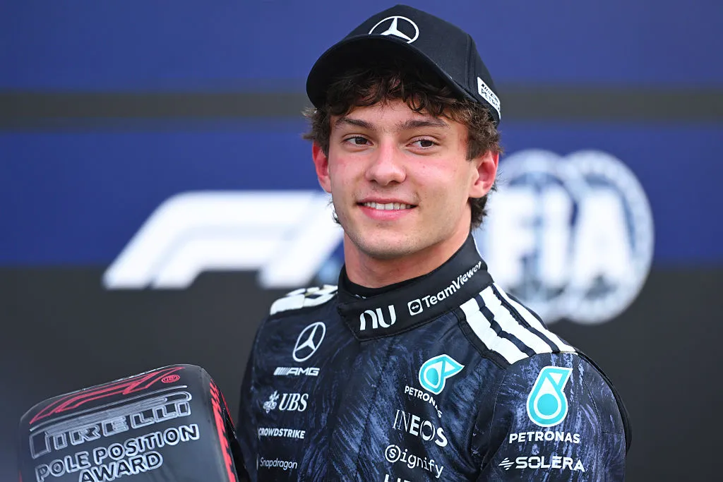 Kimi Antonelli se quedó con la ‘pole’ del Gran Premio de Japón 2026. (Foto: Rudy Carezzevoli/Getty Images)