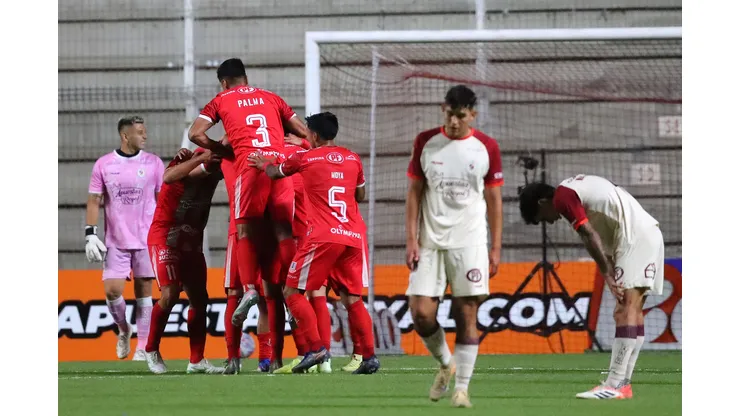 Unión La Calera gana y hace temblar a la U.