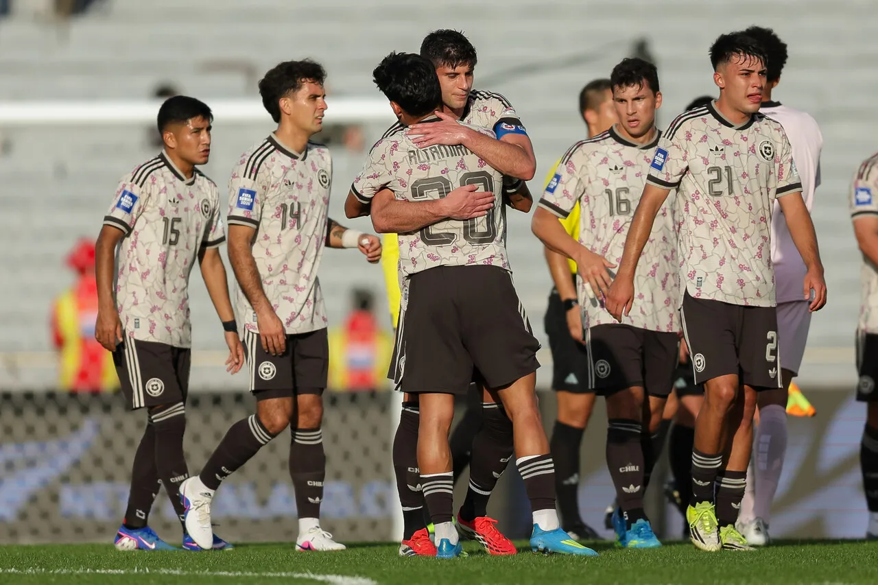 Chile derrotó 4-2 a Cabo Verde. | Foto: Photosport