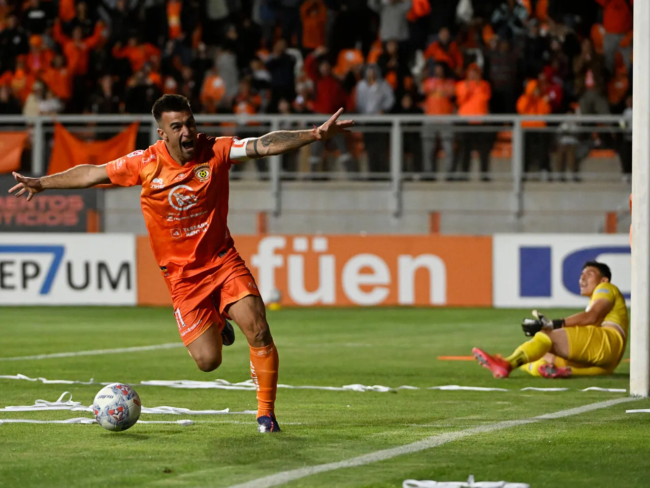 Cobreloa puede quedar puntero este domingo. | Foto: Photosport