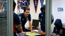 Gago tuvo una reunión privada con tres futbolistas azules.