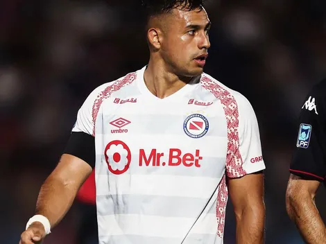 DT de Iván Morales le hace un queque y defiende su titularidad