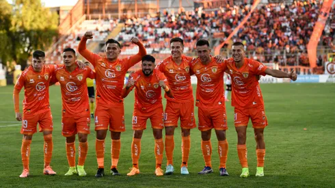 Cobreloa necesita ganar para recuperar la cima del ascenso.