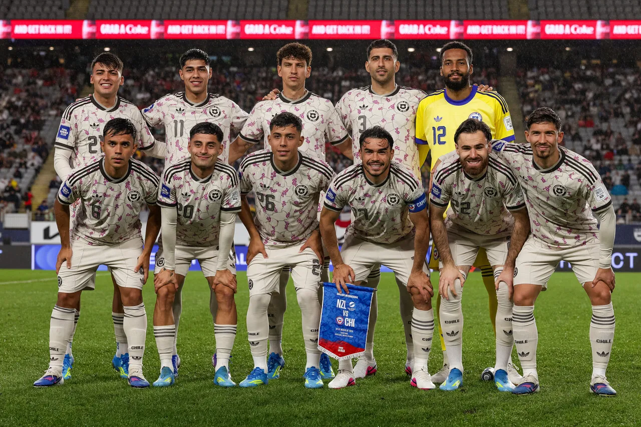 Chile cayó ante Nueva Zelanda y se llena de dudas | Foto: Photosport