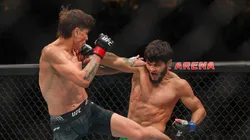 Sigue la indignación por polémica arbitral en la pelea de "La Jaula" Bahamondes (Photo by Mat Hayward/Getty Images)