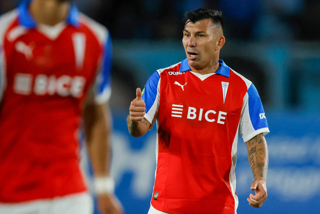Medel podría volver ante los ‘Xeneizes’ | Foto: Photosport