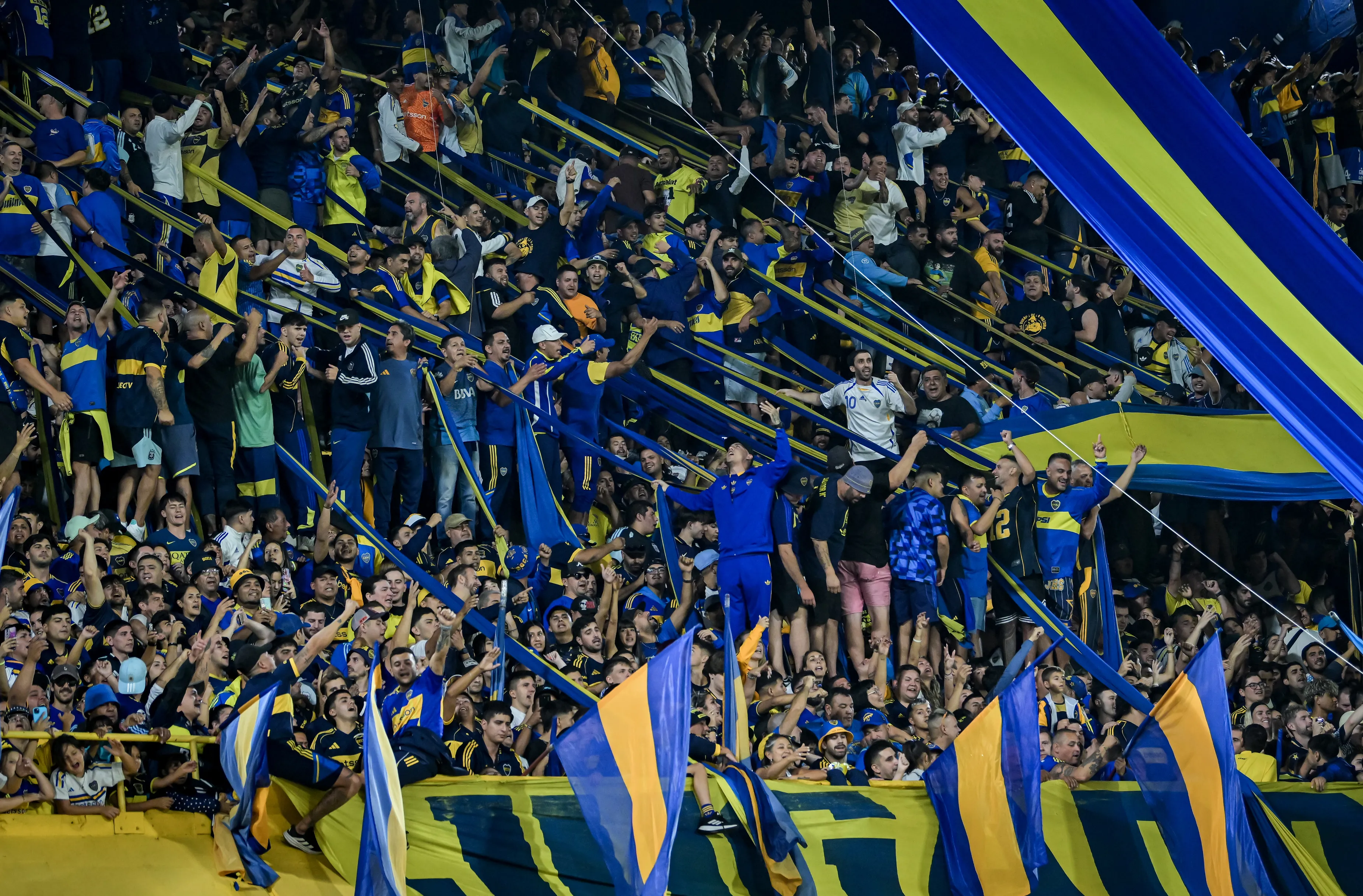 La barra de Boca Juniors estará presente en el Claro Arena.