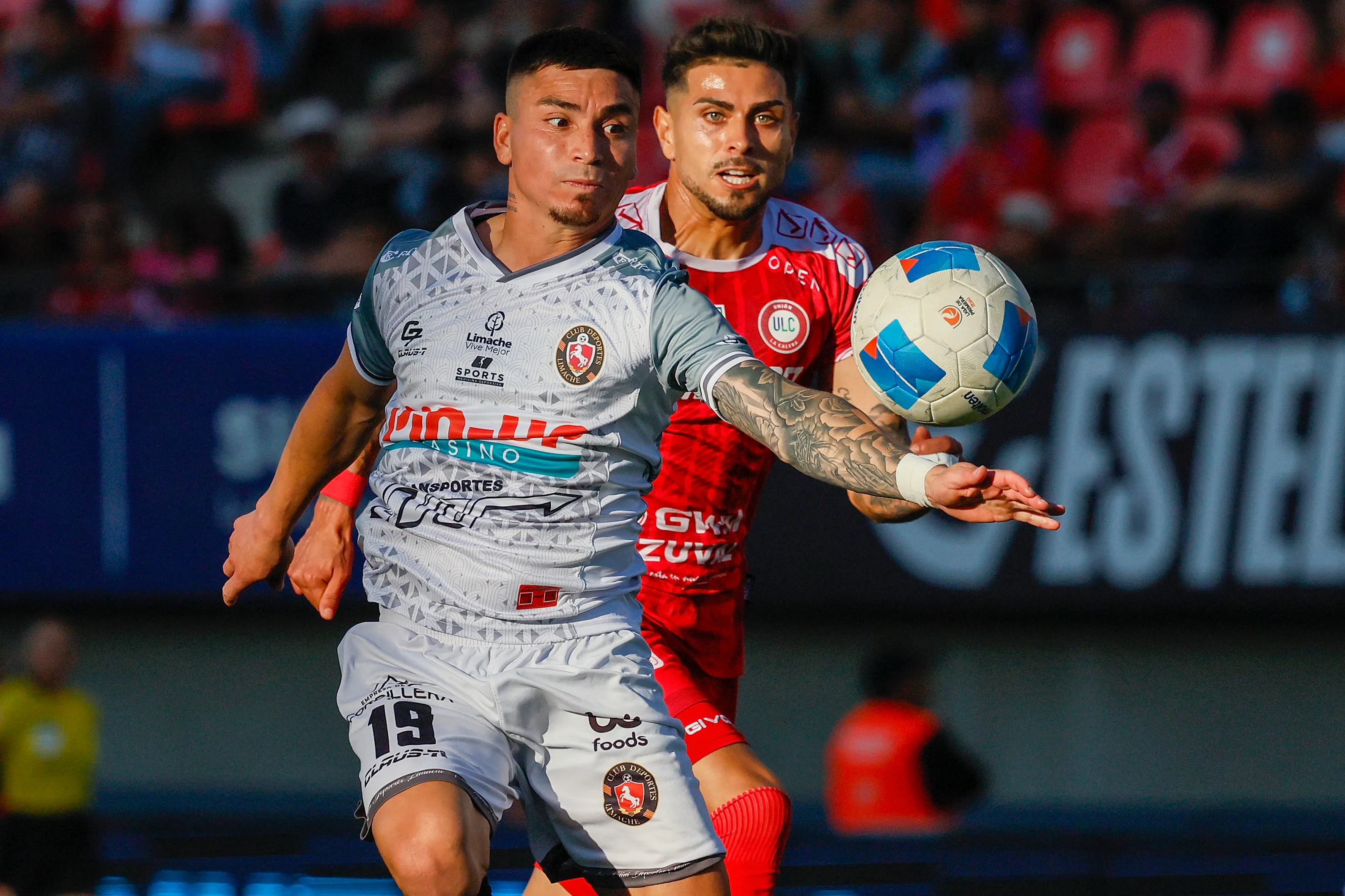 El fútbol chileno no se detiene | FOTO: Andres Pina/Photosport