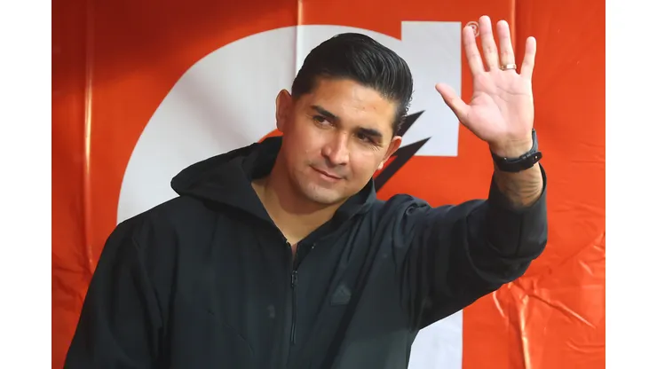 Felipe Gutiérez amenaza a la U.