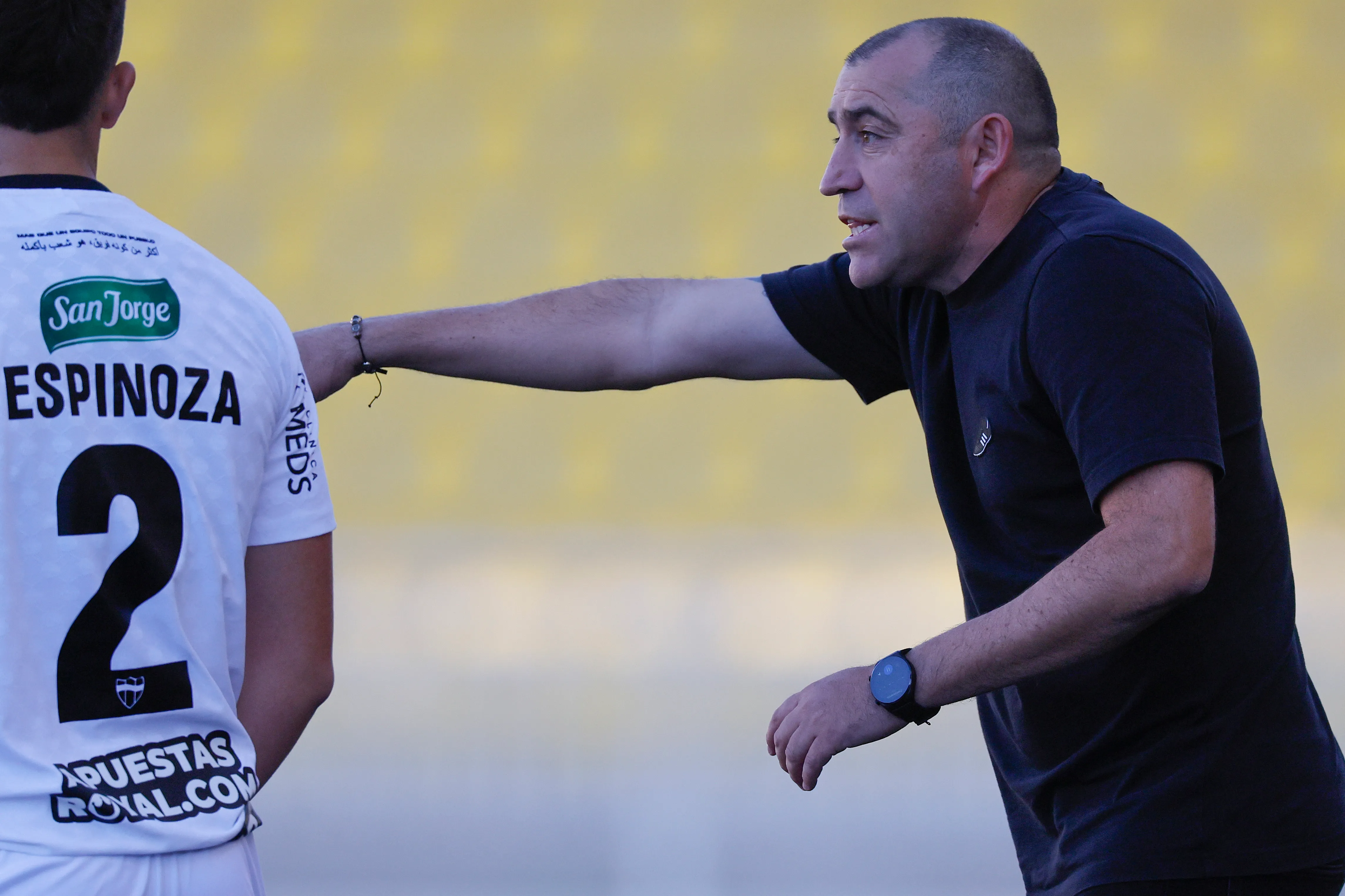 Cristián Muñoz está pendiendo de un hilo en Palestino. (Foto: Andrés Piña/Photosport)