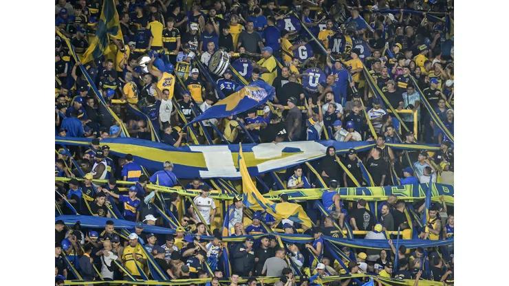 Alejandro Fabbri advierte sobre la hinchada de Boca Juniors que vendrá a Chile.